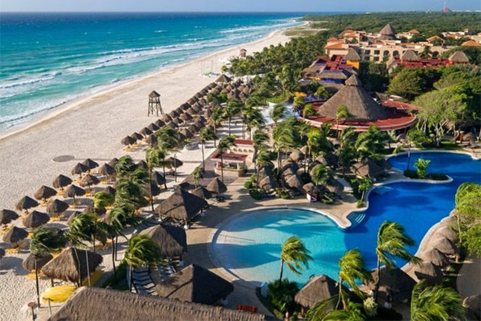 Iberostar Tucan main exterior